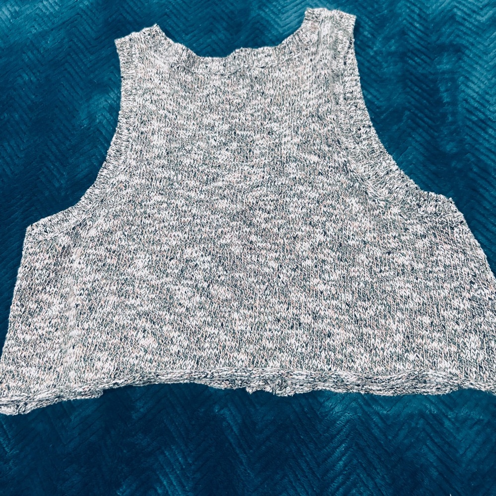 SHYANNE Bohemian Knit Button-Up Fashion Vest - Picture 3 of 9